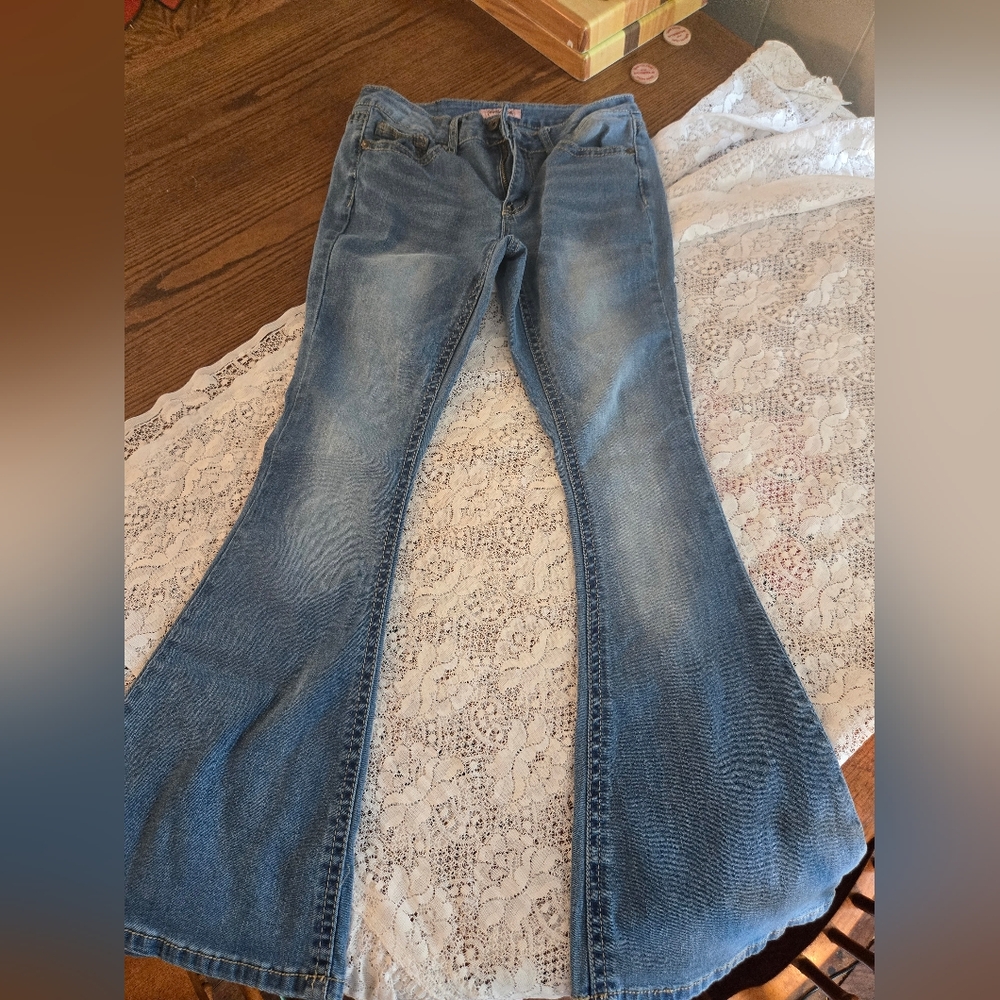 True Luck Jeans Size 9/10 Wide Leg Embellished Embroidered Pockets